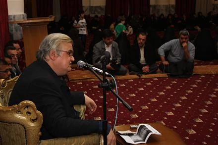 «گذری بر یادها و خاطرات در قاب تصویر» مراسم شهادت حضرت فاطمه(س) در سال 92