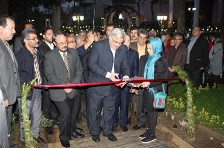 مراسم سخنرانی سفیر، مروری برمناسبات ایران و تاجیکستان درسال91همزمان باتحویل سال نودرخانه ایران