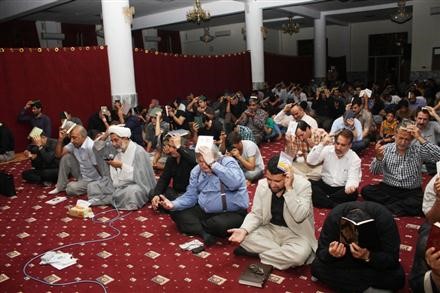 «یادی از یادها» تصاویری از مراسم شبهای قدر در تاجیکستان